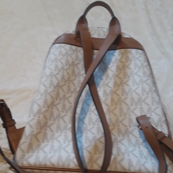 MichealKors back pack